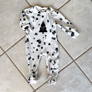 Gagou Tagou • Zippered, Footed Sleeper